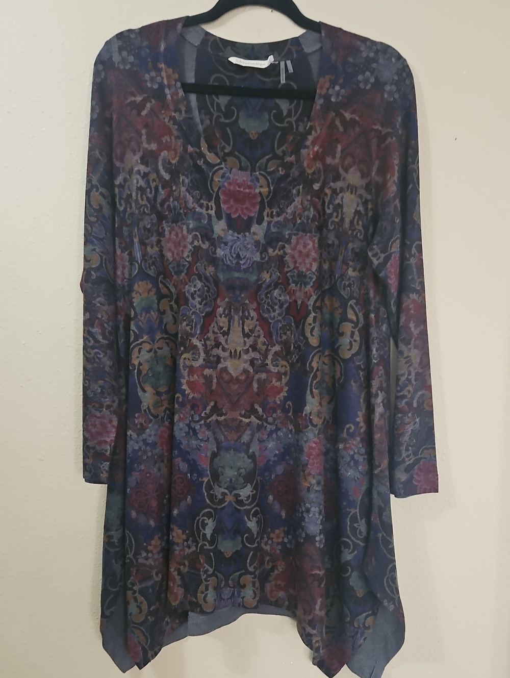 Soft Surroundings Multicolor Floral Blue V-Neck Long Sleeve Tunic